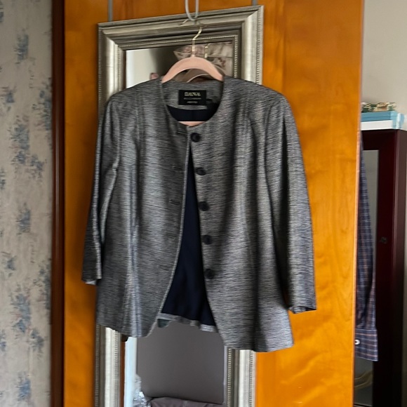 Dana Buchman Jackets & Blazers - Dana Buchman petite jacket